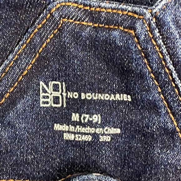 No Boundaries Skinny Leg Dark Overalls Inseam 26 Size M (7/9 0 cropped stretch - Picture 5 of 7